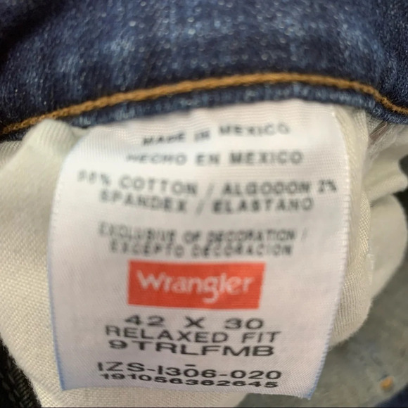 Wrangler Relaxed Fit Jeans Size 42  Straight Leg Inseam 29 Blue Cotton Blend - Picture 10 of 11